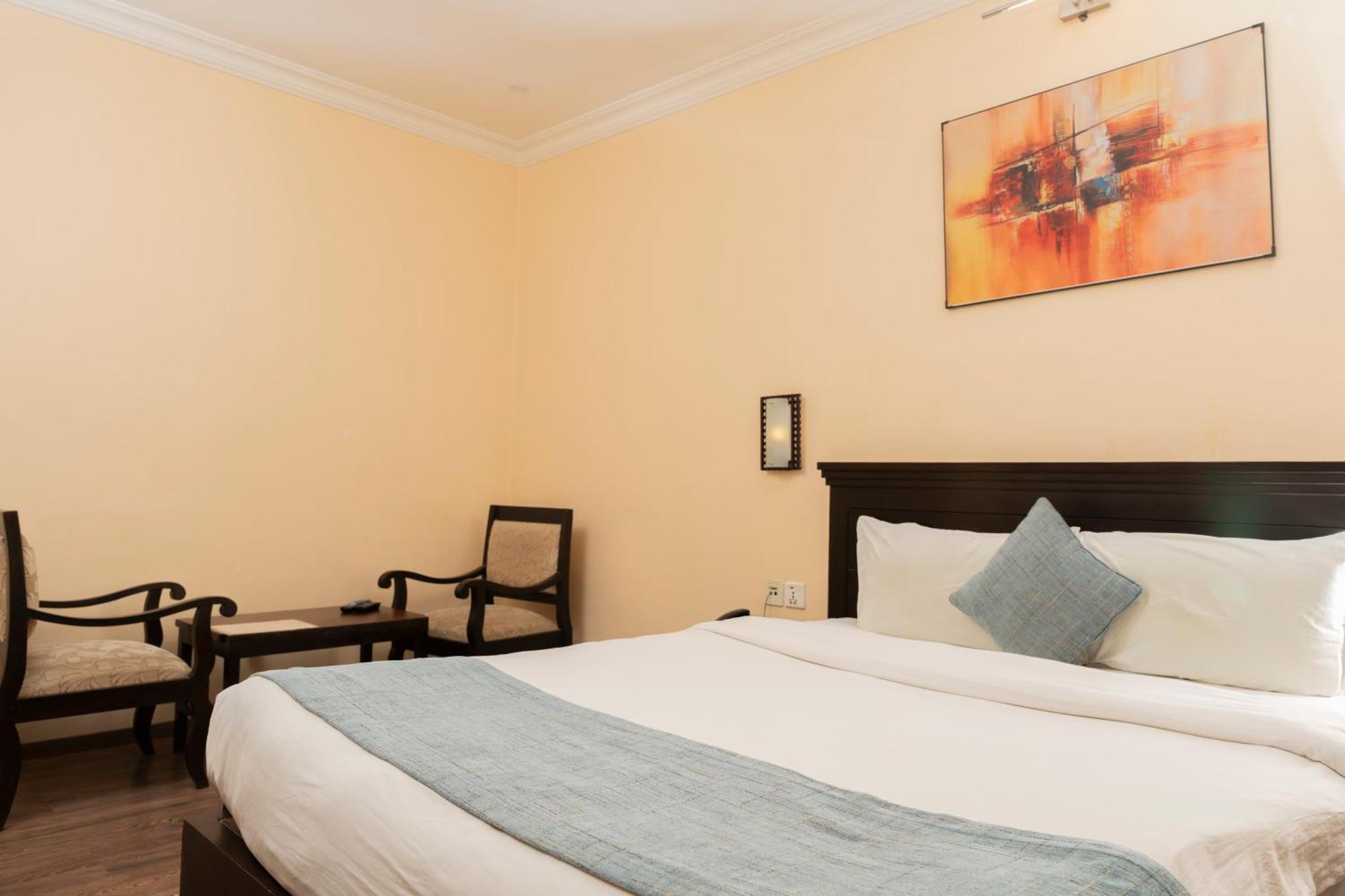 Hotel Maden Inn Itahari Екстериор снимка